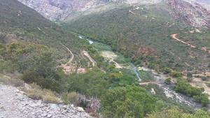 And now we descended the steep drop to the Groot Rivier crossing