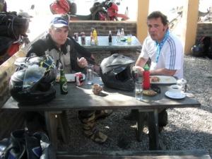 Lunch at Brandvlei: Chris H and Gabriel