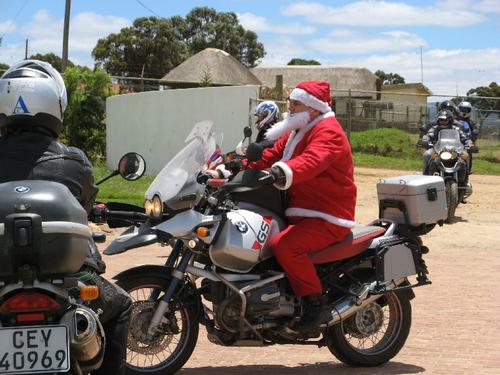 Santa arriving at the second stop