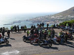 Re-grouping above Simons Town