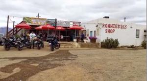 There was a nice small crowd of bikers and tourists hanging out at Ronnie’s Sex shop